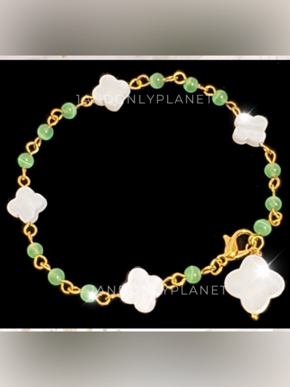 Evergreen Lucky Charm 4 Leaf Clover Real Shell Beads & Natural Stone Bracelet - Picture 2 of 7